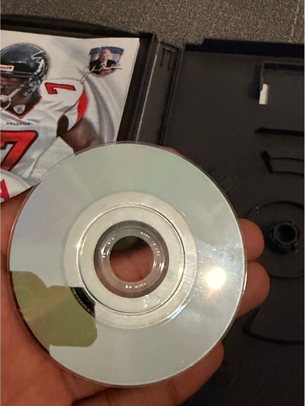 Madden 2004 for Nintendo - Picture 3 of 4